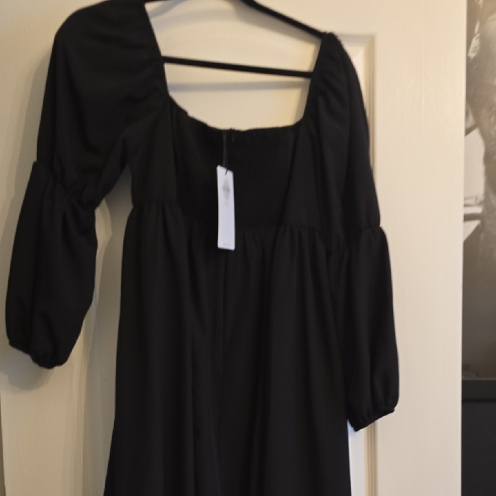 Black Puff Sleeve Smocked Blouse